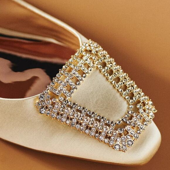 Badgley Mischka Emerie Crystal Buckle Flats 7.5US /38 EU - Picture 1 of 3